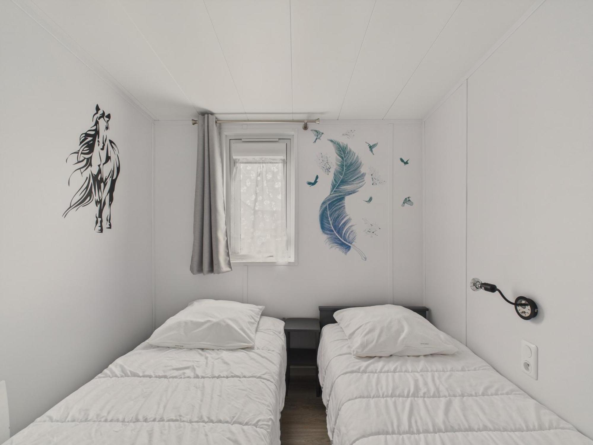 Joli Chalet Pour 6 - Domaine Avec Piscine Бретиньоль-сюр-Мер Экстерьер фото